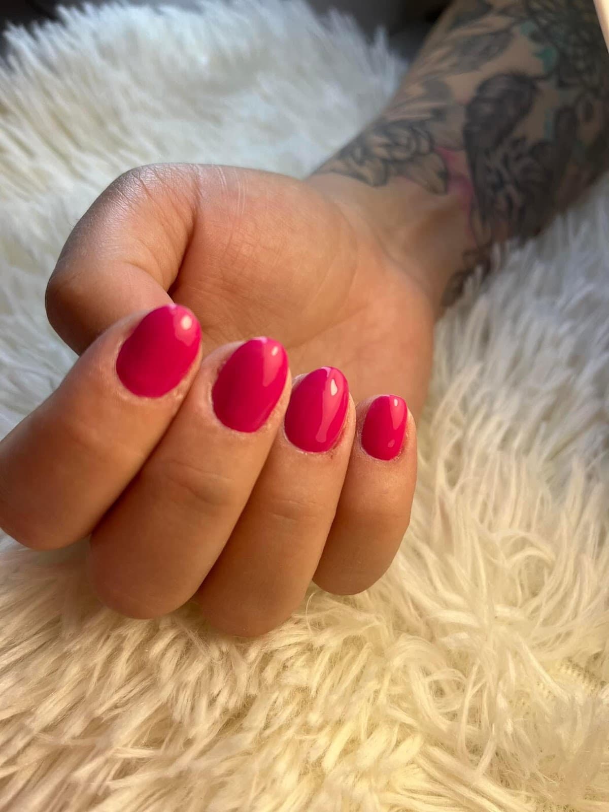 Reni by Nails