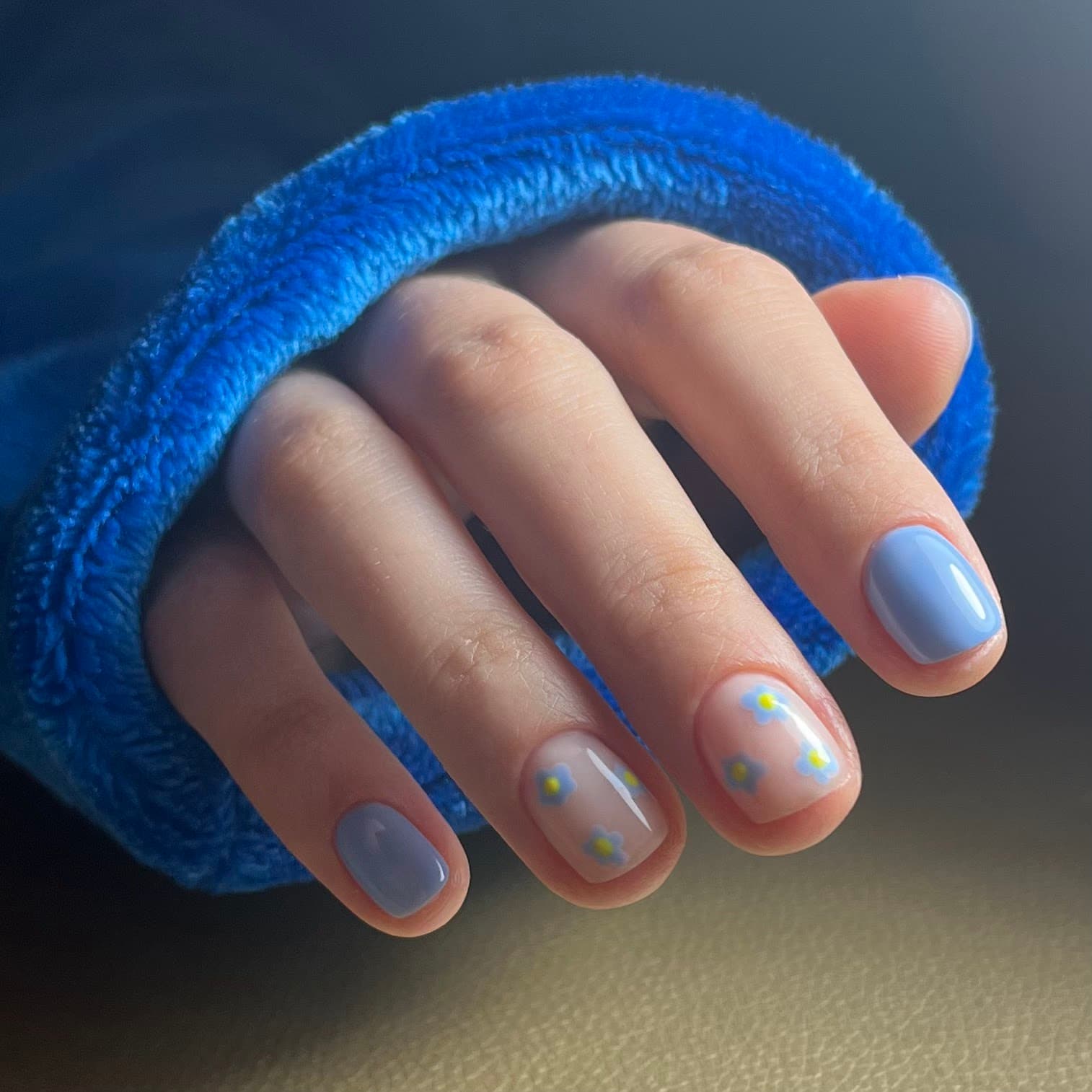 nails by Sonia Nagy