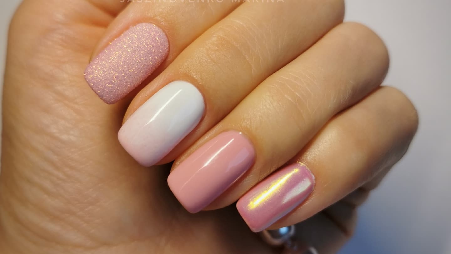 Happy Nails