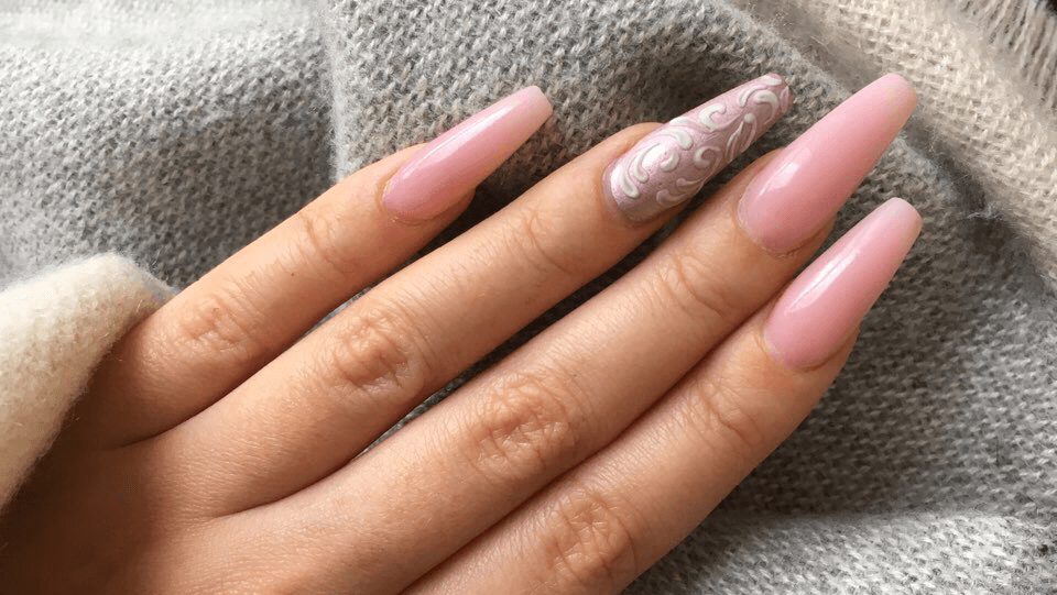DiamondNail Műkörömépítés és oktatás