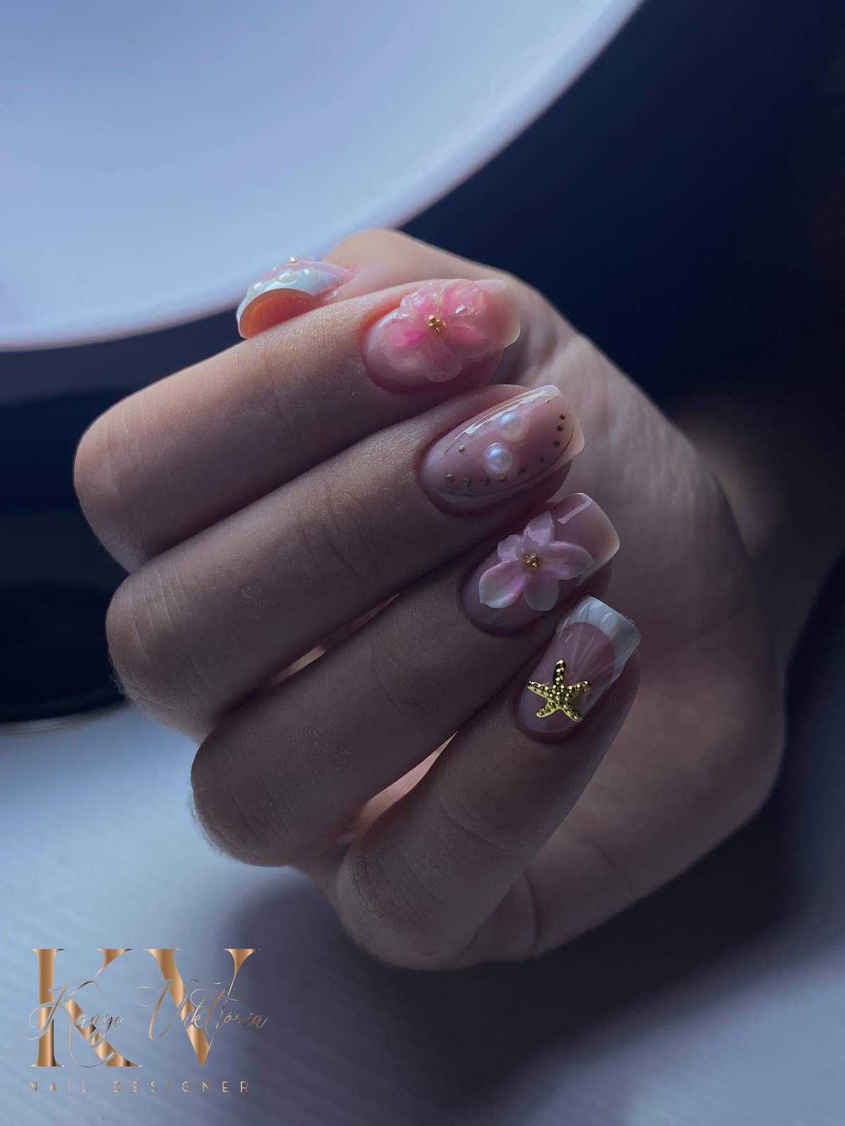 Kányi Viktória Nail Designer