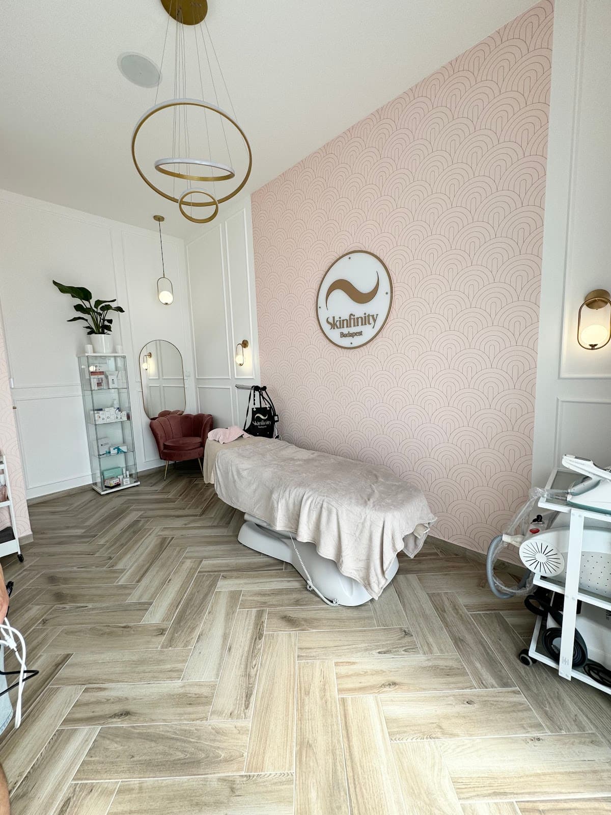 Skinfinity