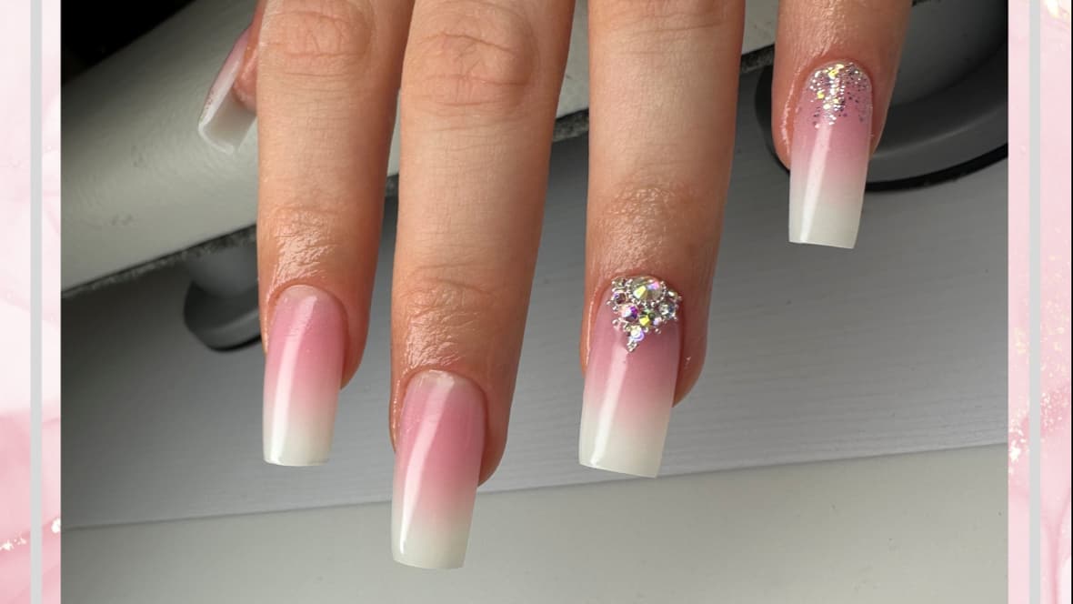Frost Nails