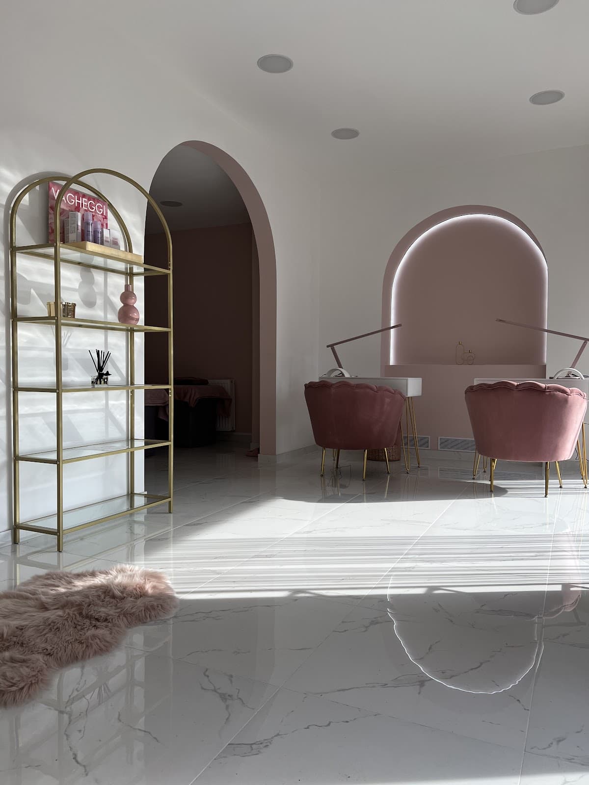 The Glow Bar by Jhane