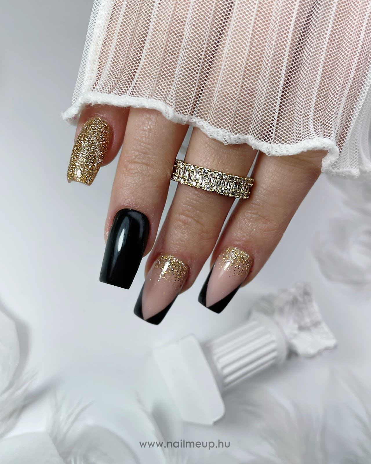 Nail Me Up