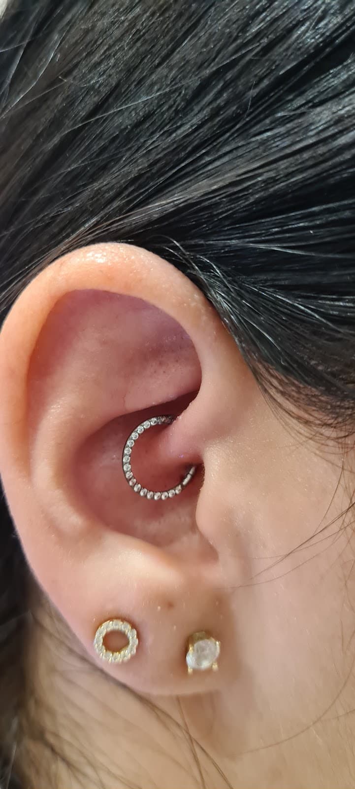 ZuzuNails & Piercing Szalon