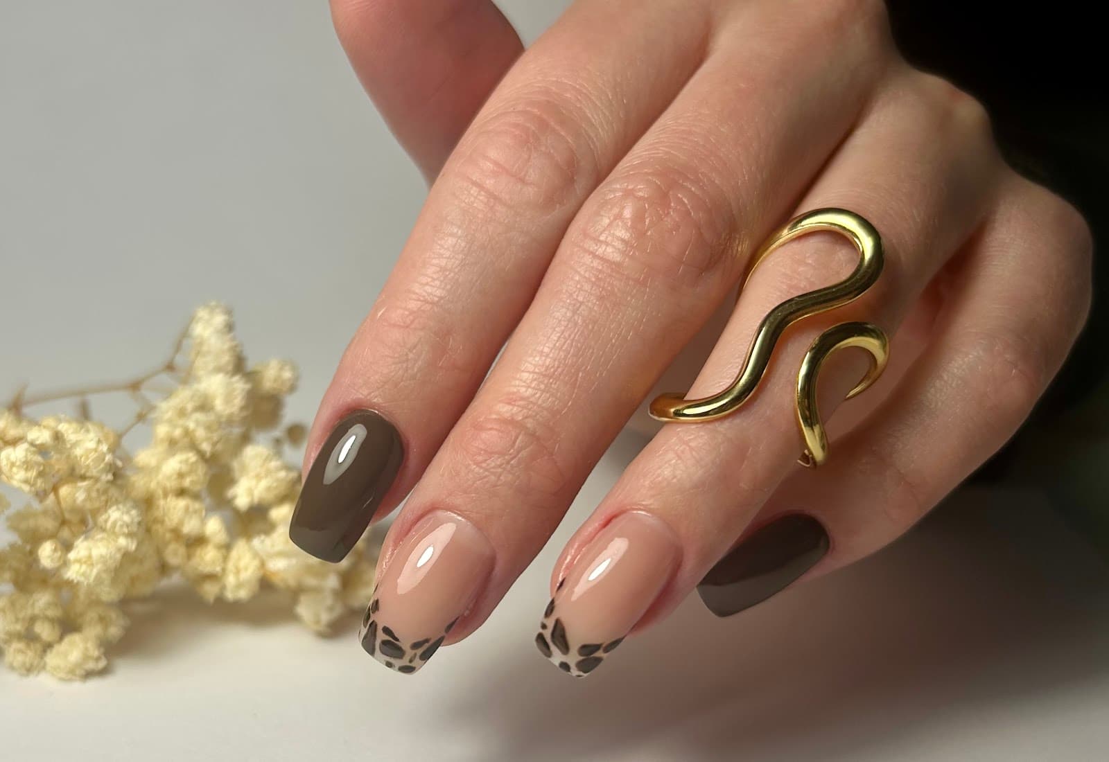 Nail Studio - Műköröm, Pedikűr, Géllakk
