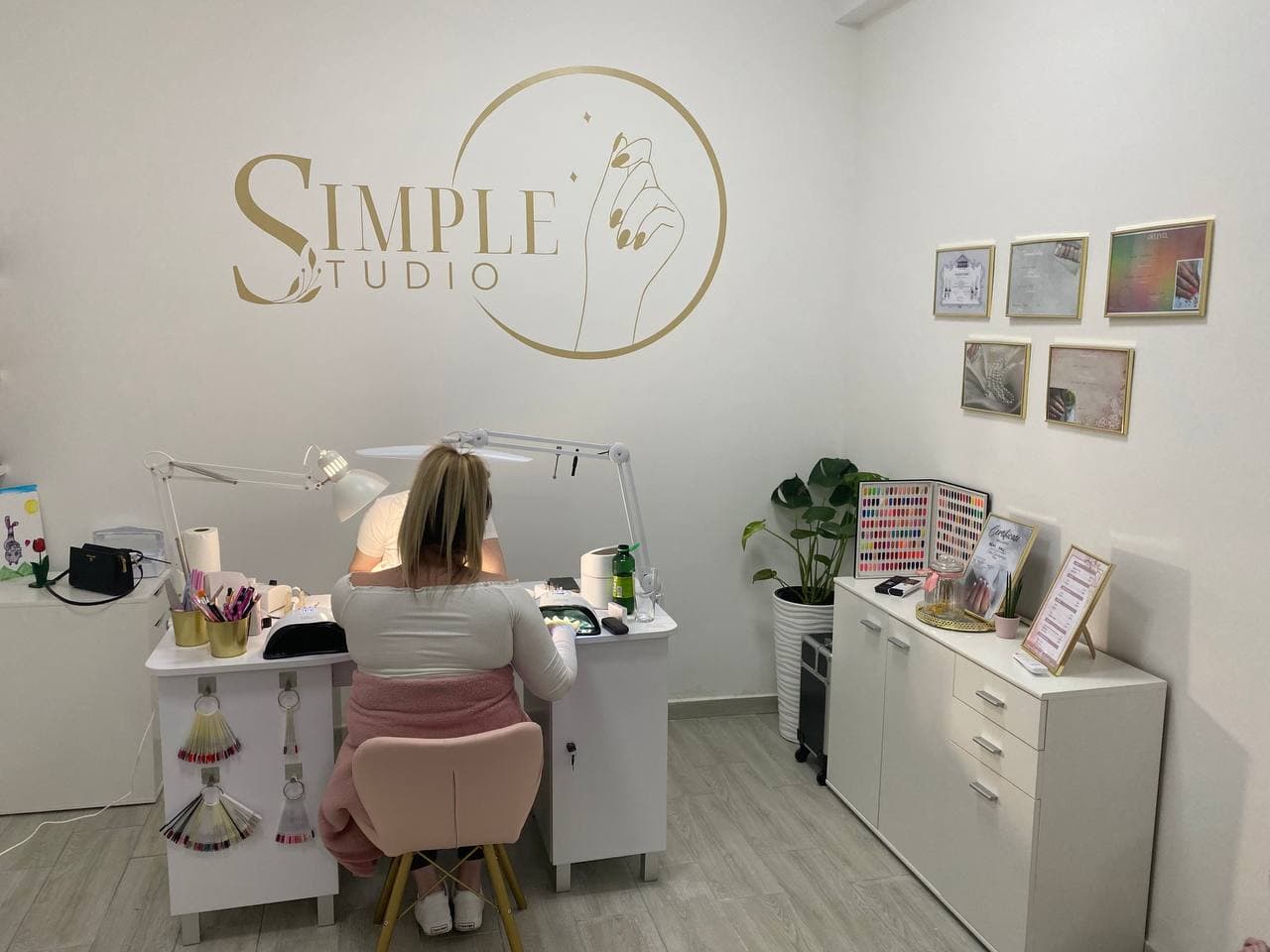 Simple Studio