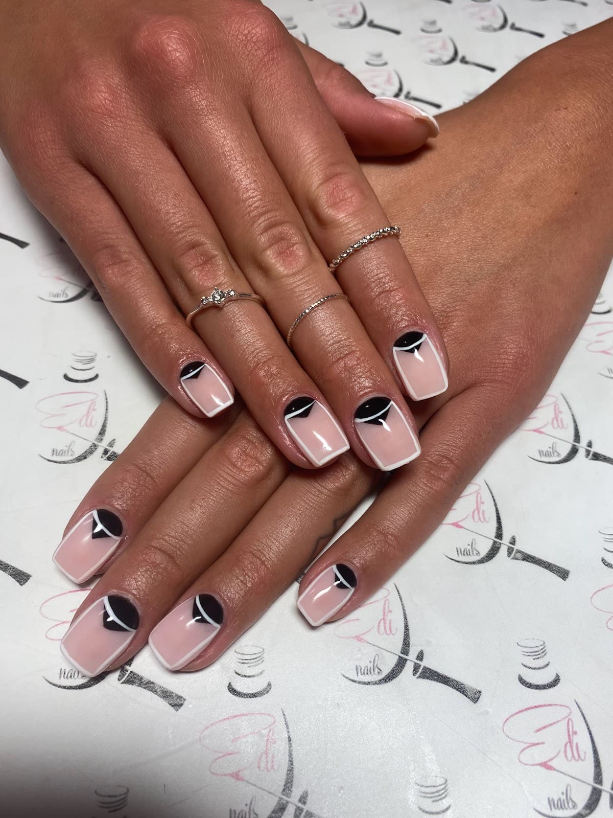 Edi Nails