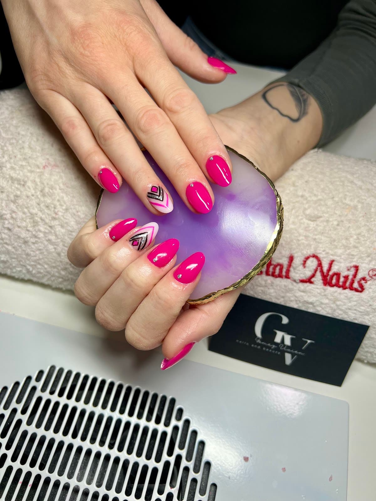 Nails by Gomez