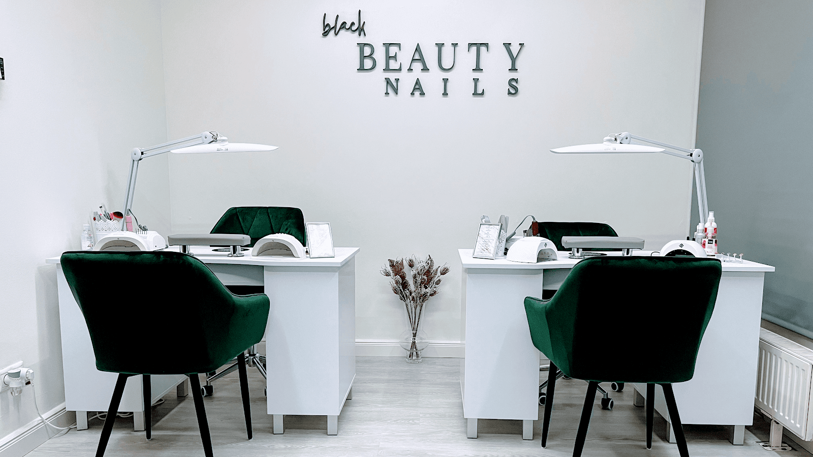 Black Beauty Nails Körömszalon