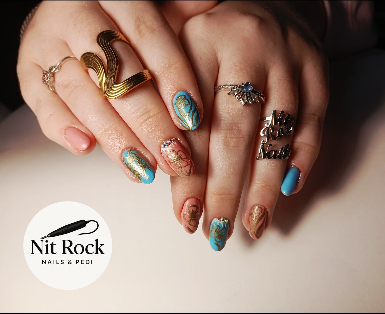 Nit Rock Nails & Pedi